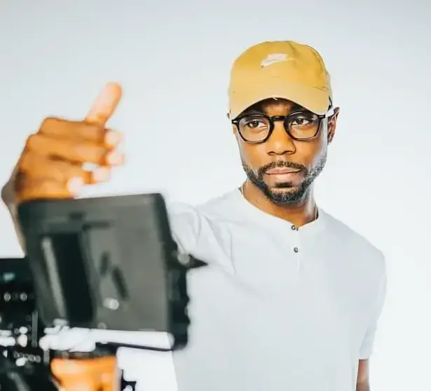 Braxton Jones - chose Rolf Method over Rolfing Boston